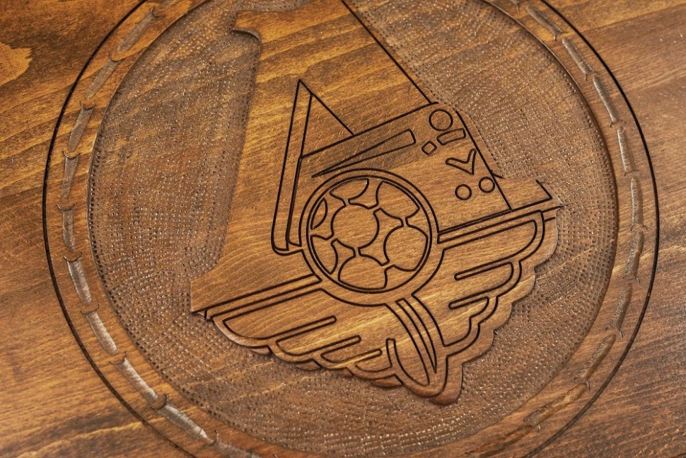 Нарды резные "Локомотив", Ustyan