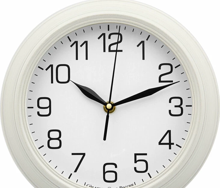 Настенные часы Алмаз С12