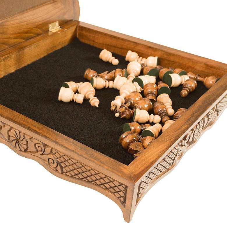 Шахматы резные в ларце 40, Haleyan