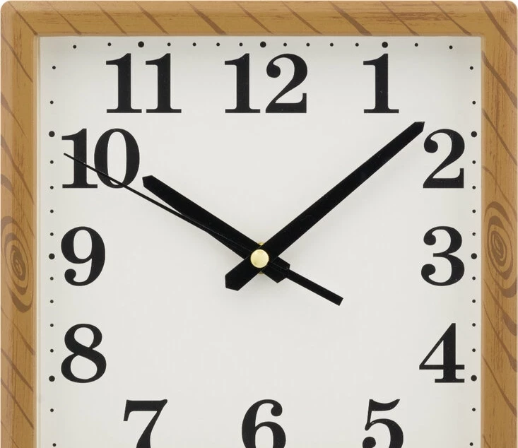 Настенные часы Алмаз М05