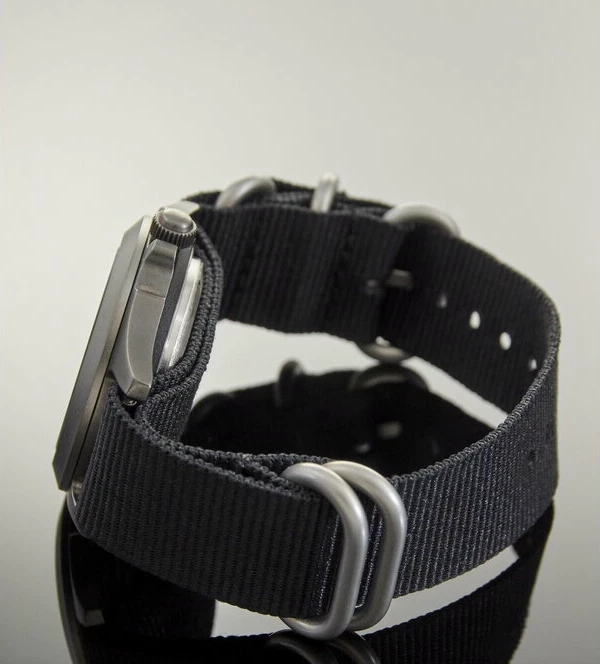 Наручные часы ВОСТОК 2415 (30602Г) ремень