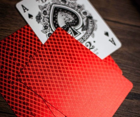 Карты "Bee Metalluxe Red"