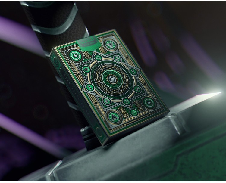 Карты "Theory11 Avengers Infinity Saga Green Edition"