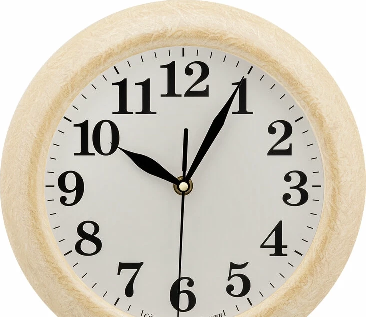 Настенные часы Алмаз Р09