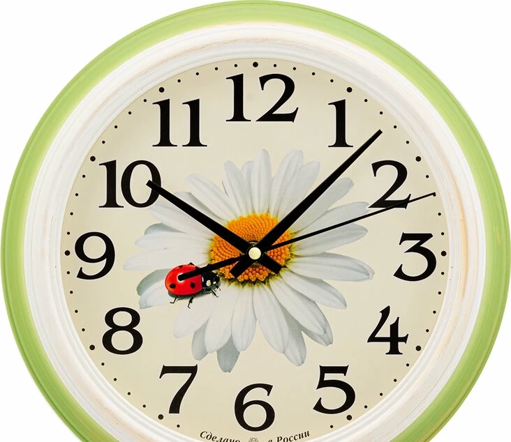 Настенные часы Алмаз С36