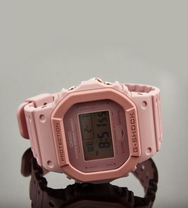 Наручные часы dw-5610sl-4a4