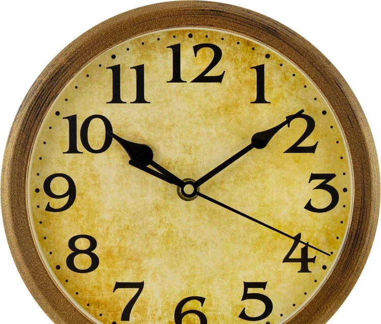 Настенные часы Алмаз Е104