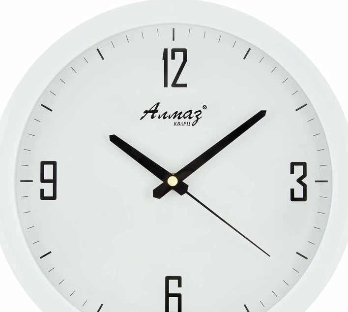 Настенные часы Алмаз В131