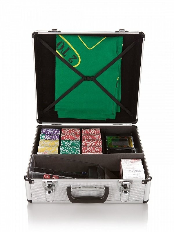 Набор для игры в покер и блэк-джек Nuts на 600 фишек