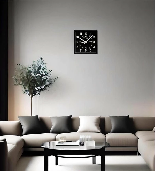 Настенные часы Алмаз М72