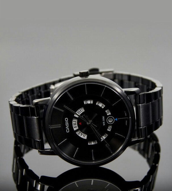 Наручные часы mtp-b135b-1a