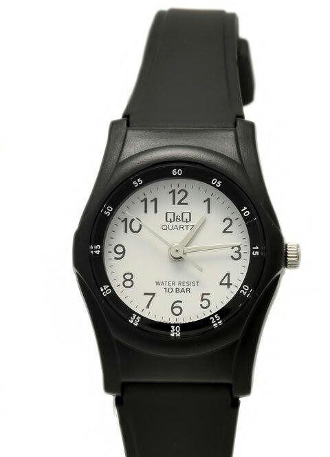 Наручные часы qq vq05j003y
